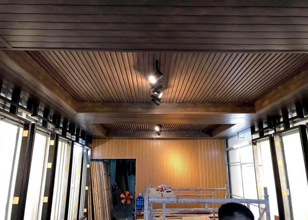 Gỗ nhựa ốp trần, tường Ecoplast W06B ( 2 Sóng to) Gỗ nhựa ốp trần, tường Ecoplast W06B ( 2 Sóng to)