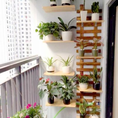 Mẫu giàn treo hoa gỗ tự nhiên